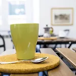 Couette-café Salotto Piramide 3*