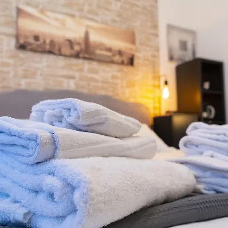 Salotto Piramide Bed & Breakfast