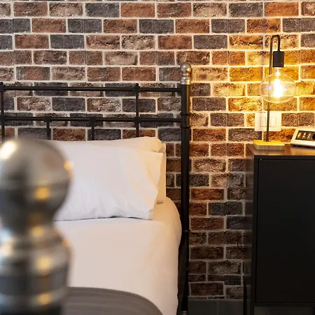 Bed & Breakfast Salotto Piramide