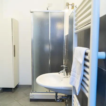 Salotto Piramide 3*